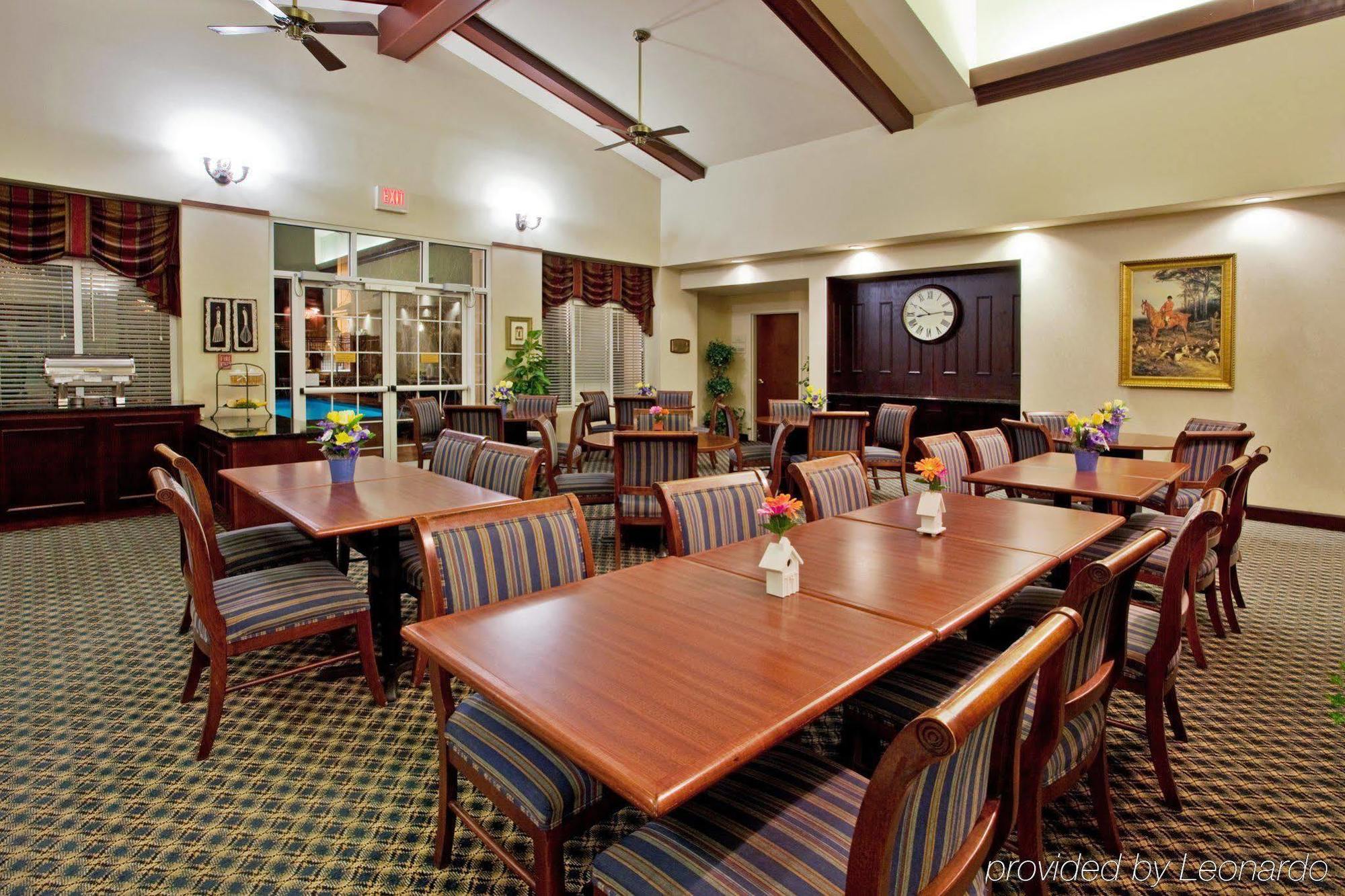 Holiday Inn Hotel And Suites Peachtree City By Ihg Exterior foto